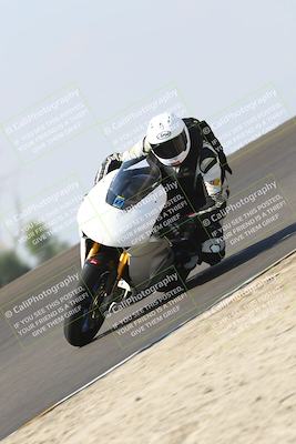 media/Sep-20-2025-TrackDaz (Sat) [[27f0cde673]]/B Group/1120am (Turn 2)/